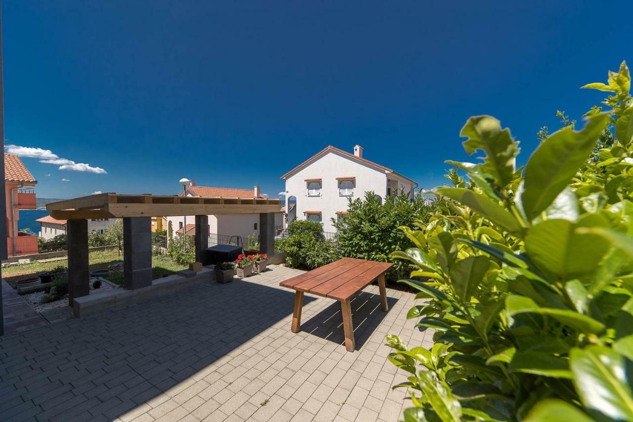 קריקווניצה Moderne Souterrainwohnung מראה חיצוני תמונה